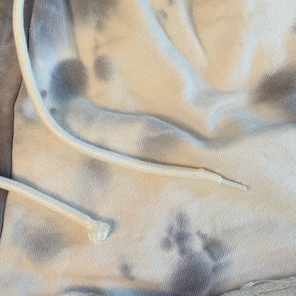 Princess Polly Shorts - Picture 3 of 4